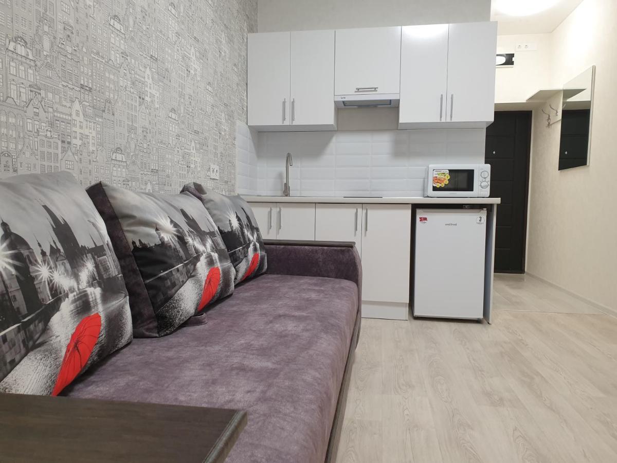 Apart Hotel Malinovskogo Kharkiv Bagian luar foto